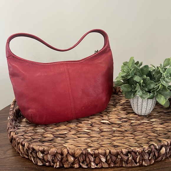 Red Coach Ergo Leather Hobo Bag 9219 Y2K - Picture 1 of 11
